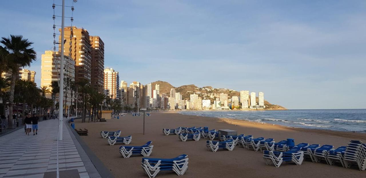 Apartamento Luminoso Benidorm Playa Levante Rincon De Loix Daire Dış mekan fotoğraf